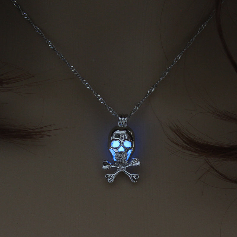 Halloween glow-in-the-dark skull necklace